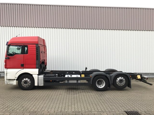 Kabiinišassiiga veoauto MAN TGA 26.440 6x2-2BL TGA 26.440 6x2-2BL: pilt 13