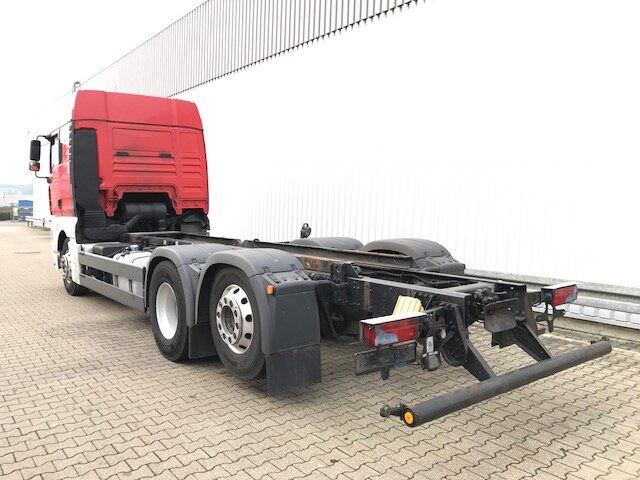 Kabiinišassiiga veoauto MAN TGA 26.440 6x2-2BL TGA 26.440 6x2-2BL: pilt 12