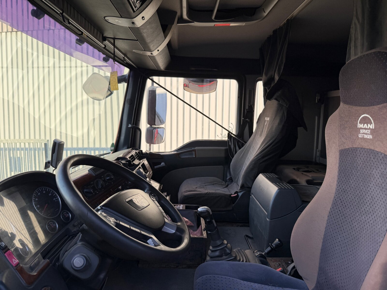 MAN TGA 26.480 6X6H BL TGA 26.480 6X6H BL, HydroDrive, Intarder, Wechselsystem (Sattelplatte) - Kallurauto: pilt 5 MAN TGA 26.480 6X6H BL TGA 26.480 6X6H BL, HydroDrive, Intarder, Wechselsystem (Sattelplatte) - Kallurauto: pilt 5