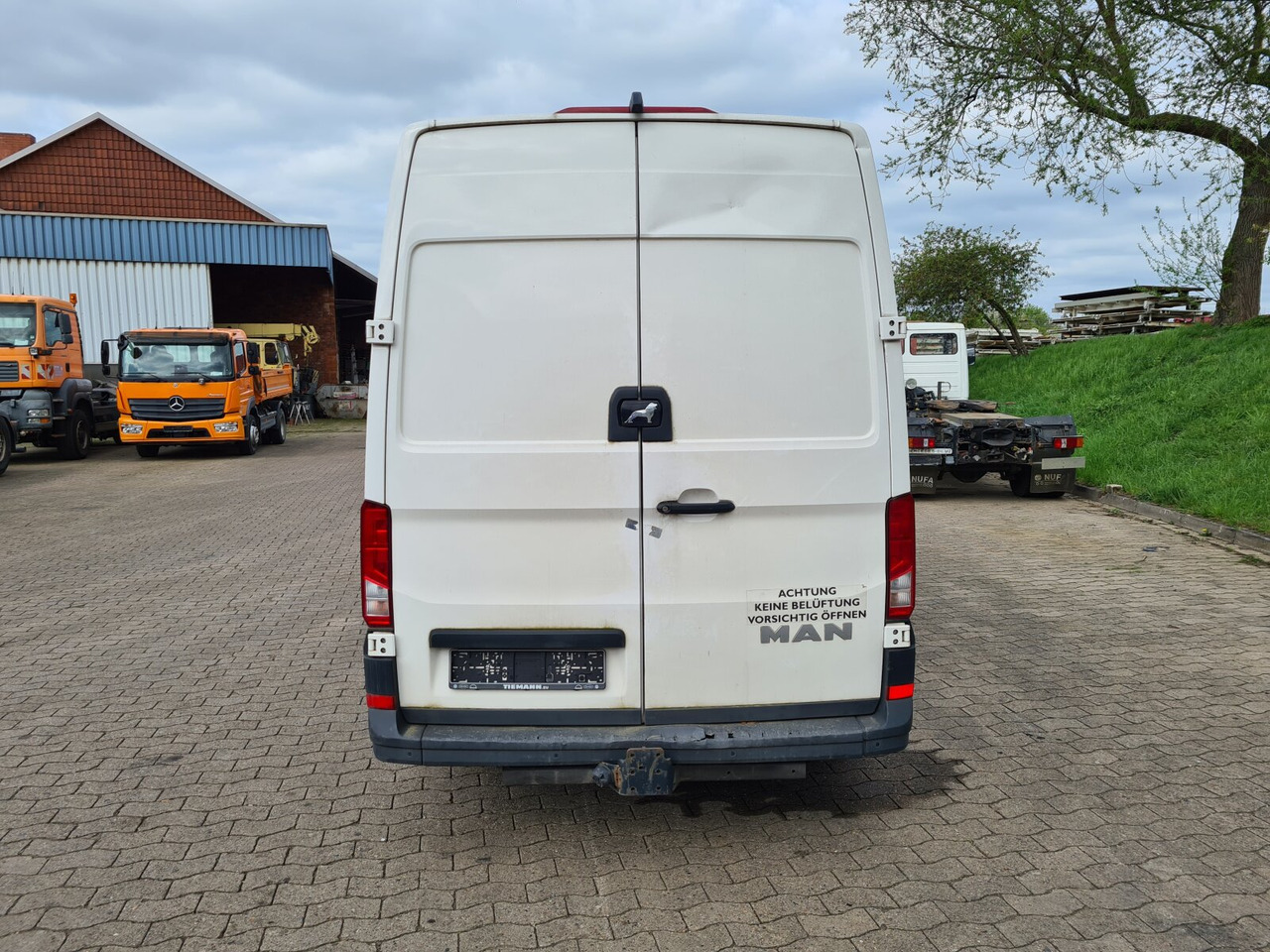 Kaubik MAN TGE 3.140 4x2 SB TGE 3.140 4x2 SB, hoch + lang: pilt 9