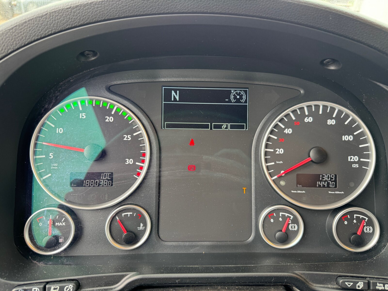 MAN TGL 8.150 4x2 BL TGL 8.150 4x2 BL, Möbelkoffer mit Rolltor - Kasti veoauto: pilt 5 MAN TGL 8.150 4x2 BL TGL 8.150 4x2 BL, Möbelkoffer mit Rolltor - Kasti veoauto: pilt 5