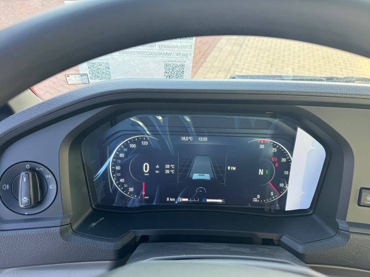 MAN TGL 8.190 4x2 BB CH TGL 8.190 4x2 BB CH, Nebenantrieb, 2x VORHANDEN - Kabiinišassiiga veoauto: pilt 2 MAN TGL 8.190 4x2 BB CH TGL 8.190 4x2 BB CH, Nebenantrieb, 2x VORHANDEN - Kabiinišassiiga veoauto: pilt 2