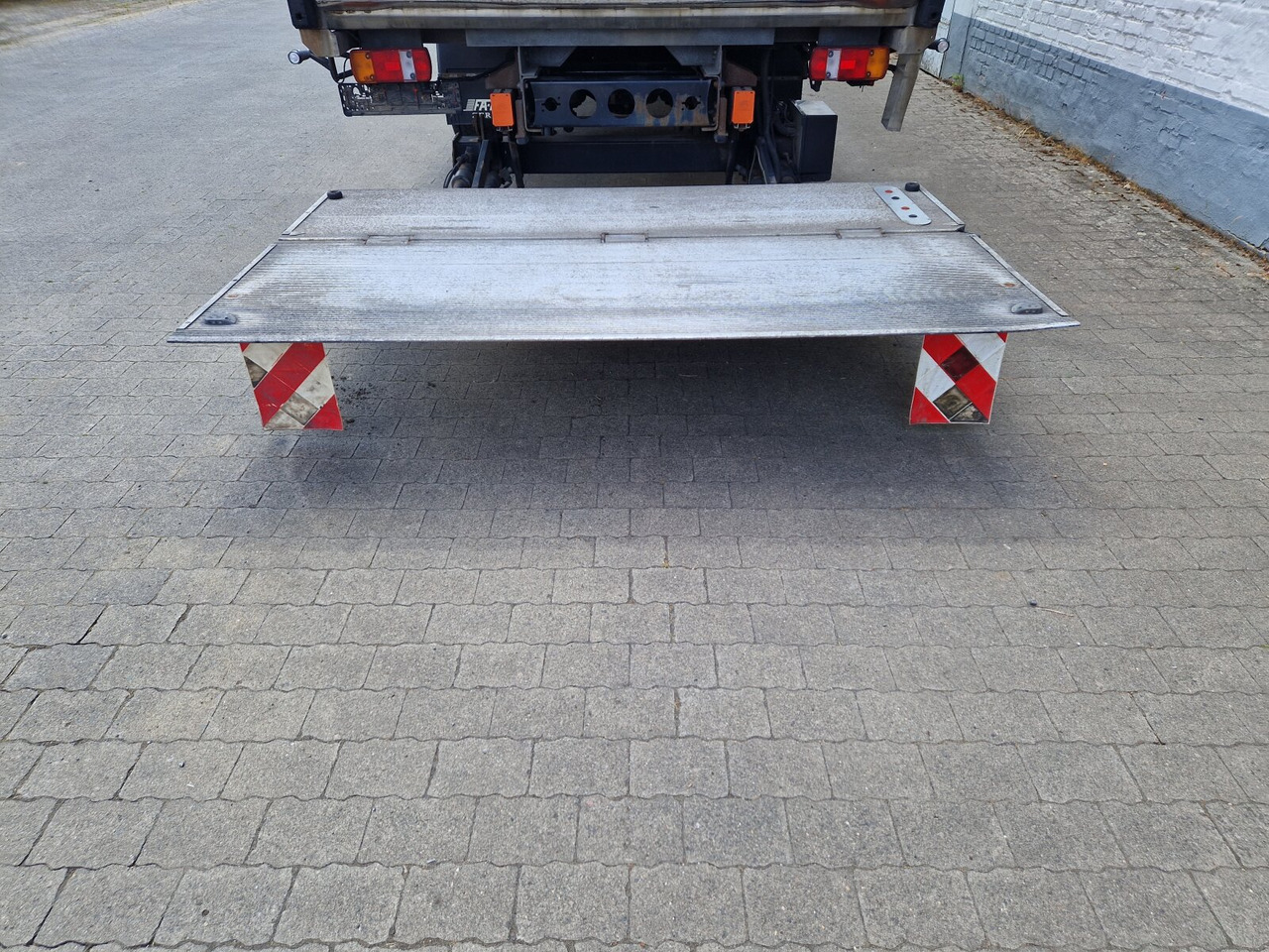 MAN TGM 15.250/340 4X2 BL TGM 15.250/340 4X2 BL, Tiefkühlkoffer, Thermoking, Rolltor, unterfaltbare Dhollandia LBW liising MAN TGM 15.250/340 4X2 BL TGM 15.250/340 4X2 BL, Tiefkühlkoffer, Thermoking, Rolltor, unterfaltbare Dhollandia LBW: pilt 6