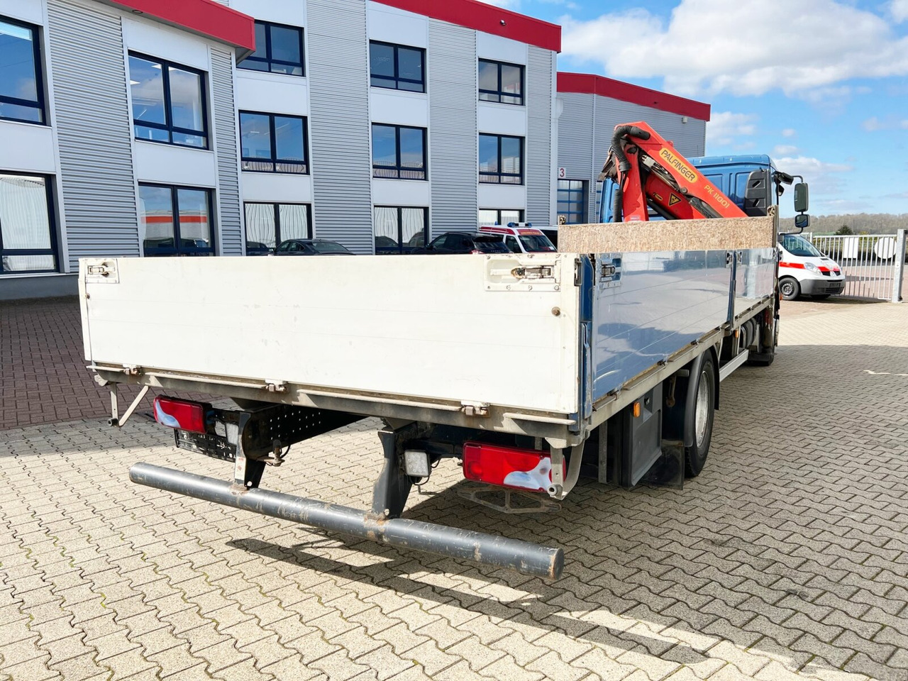 Kraanaga veoauto, Madelveok/ Platvormveok MAN TGM 15.250/340 4X2 BL TGM 15.250/340 4X2 BL mit Kran Palfinger PK 11001: pilt 11