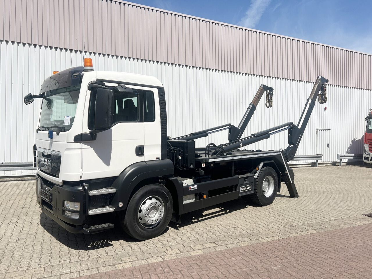 MAN TGS 18.320 4x2 BB TGS 18.320 4x2 BB, Tele-Absetzer - Nöörtõstukiga veoauto: pilt 1 MAN TGS 18.320 4x2 BB TGS 18.320 4x2 BB, Tele-Absetzer - Nöörtõstukiga veoauto: pilt 1