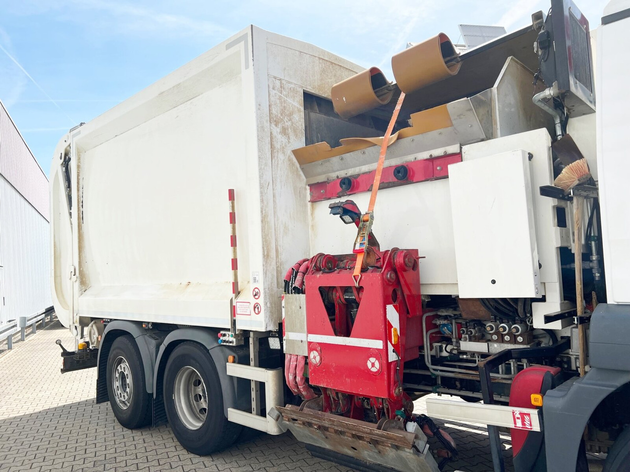 MAN TGS 26.320 6x2-4 LL TGS 26.320/400 6x2-4 LL, Rechtslenker, Retarder, Lift-/Lenkachse, VDL Translift Seitenlader liising MAN TGS 26.320 6x2-4 LL TGS 26.320/400 6x2-4 LL, Rechtslenker, Retarder, Lift-/Lenkachse, VDL Translift Seitenlader: pilt 10