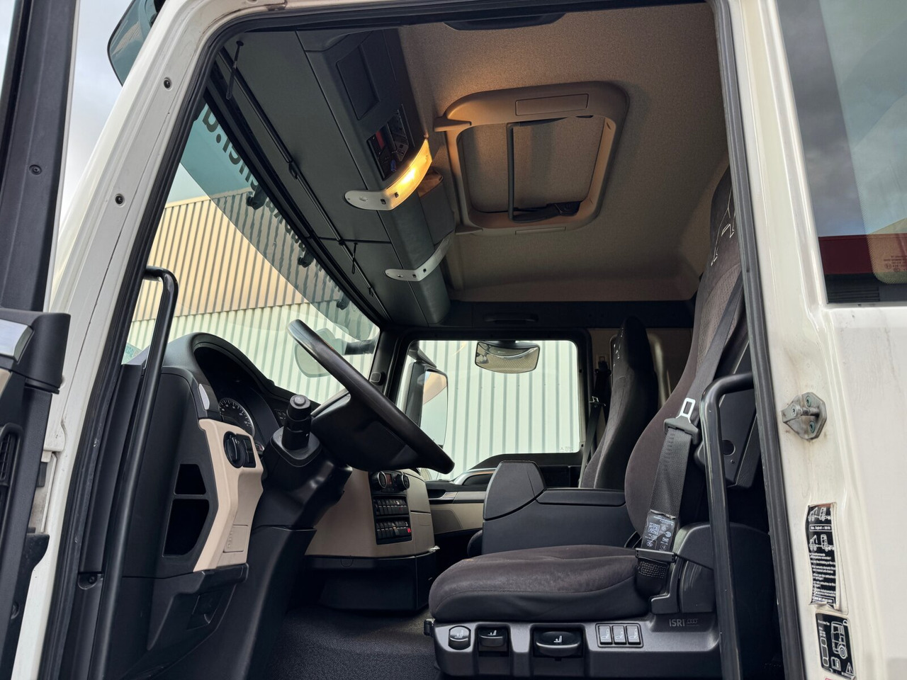 MAN TGS 26.420 6x2-4 LL TGS 26.420 6x2-4 LL, Navi, Lenk-/Liftachse, Heckkran Palfinger PK20.501L TEC - Kraanaga veoauto, Madelveok/ Platvormveok: pilt 4 MAN TGS 26.420 6x2-4 LL TGS 26.420 6x2-4 LL, Navi, Lenk-/Liftachse, Heckkran Palfinger PK20.501L TEC - Kraanaga veoauto, Madelveok/ Platvormveok: pilt 4