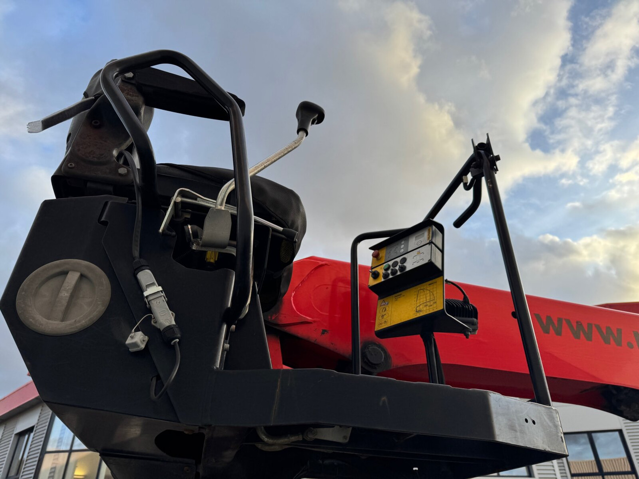 MAN TGS 26.420 6x2-4 LL TGS 26.420 6x2-4 LL, Navi, Lenk-/Liftachse, Heckkran Palfinger PK20.501L TEC - Kraanaga veoauto, Madelveok/ Platvormveok: pilt 3 MAN TGS 26.420 6x2-4 LL TGS 26.420 6x2-4 LL, Navi, Lenk-/Liftachse, Heckkran Palfinger PK20.501L TEC - Kraanaga veoauto, Madelveok/ Platvormveok: pilt 3