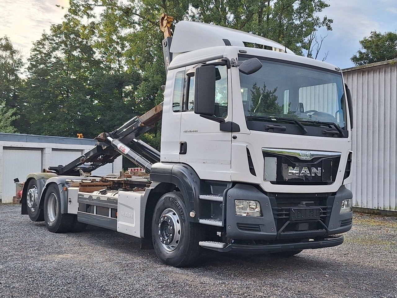 MAN TGS 26.440 6x2-4 BL TGS 26.440 6x2-4 BL, Intarder, Lenk-/Liftachse - Konkstõstukiga veoauto: pilt 3 MAN TGS 26.440 6x2-4 BL TGS 26.440 6x2-4 BL, Intarder, Lenk-/Liftachse - Konkstõstukiga veoauto: pilt 3