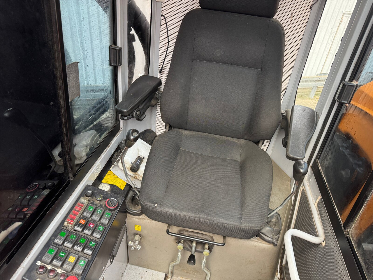 MAN TGS 26.440 6x2-4 BL TGS 26.440 6x2-4 BL, Lenk-/Liftachse, Krankabine, Kran Epsilon Q150Z96 - Konkstõstukiga veoauto, Kraanaga veoauto: pilt 2 MAN TGS 26.440 6x2-4 BL TGS 26.440 6x2-4 BL, Lenk-/Liftachse, Krankabine, Kran Epsilon Q150Z96 - Konkstõstukiga veoauto, Kraanaga veoauto: pilt 2
