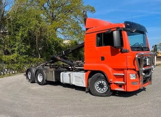 MAN TGS 26.480 6x2-4 BL TGS 26.480 6x2-4 BL, Intarder, Lenk-/Liftachse, Motorabtrieb - Konkstõstukiga veoauto: pilt 2 MAN TGS 26.480 6x2-4 BL TGS 26.480 6x2-4 BL, Intarder, Lenk-/Liftachse, Motorabtrieb - Konkstõstukiga veoauto: pilt 2