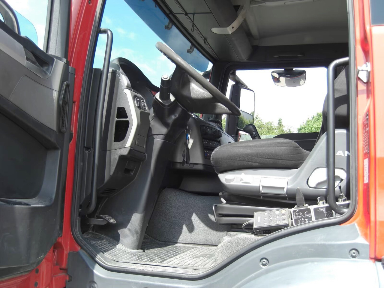 Konkstõstukiga veoauto MAN TGS 33.400 6x4 BL TGS 33.400 6x4 BL: pilt 9