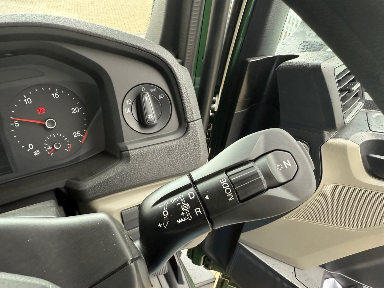 MAN TGS 33.440 6x6 BB CH RHD TGS 33.440 6x6 BB CH RHD, Euro2, Rechtslenker, Einzelbereifung - Kabiinišassiiga veoauto: pilt 4 MAN TGS 33.440 6x6 BB CH RHD TGS 33.440 6x6 BB CH RHD, Euro2, Rechtslenker, Einzelbereifung - Kabiinišassiiga veoauto: pilt 4