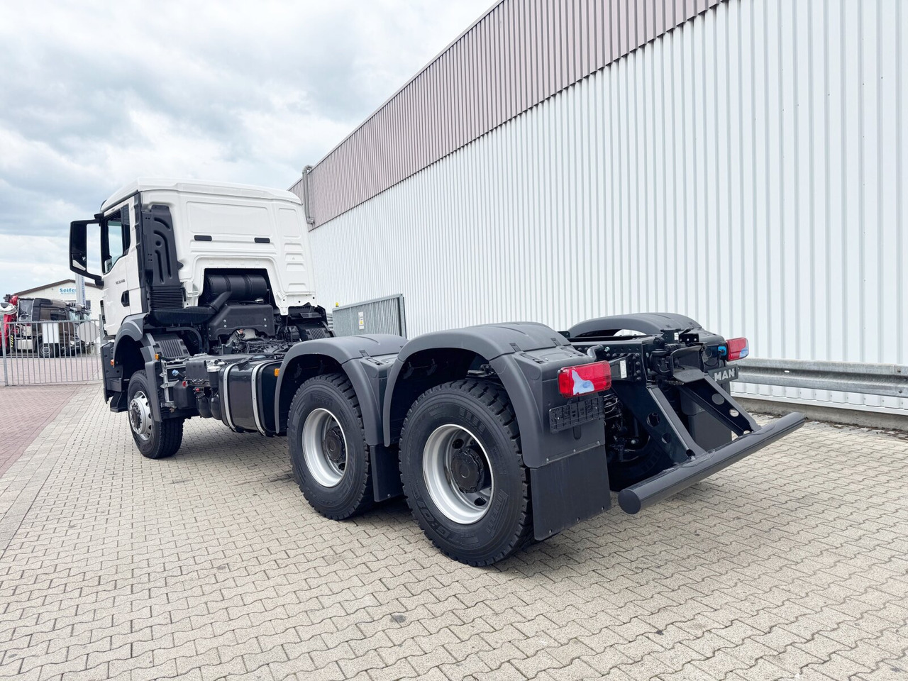 Uus Kallurauto MAN TGS 33.480 6x6 BB CH TGS 33.480 6x6 BB CH, Hohe Bauart, Nebenantrieb: pilt 13