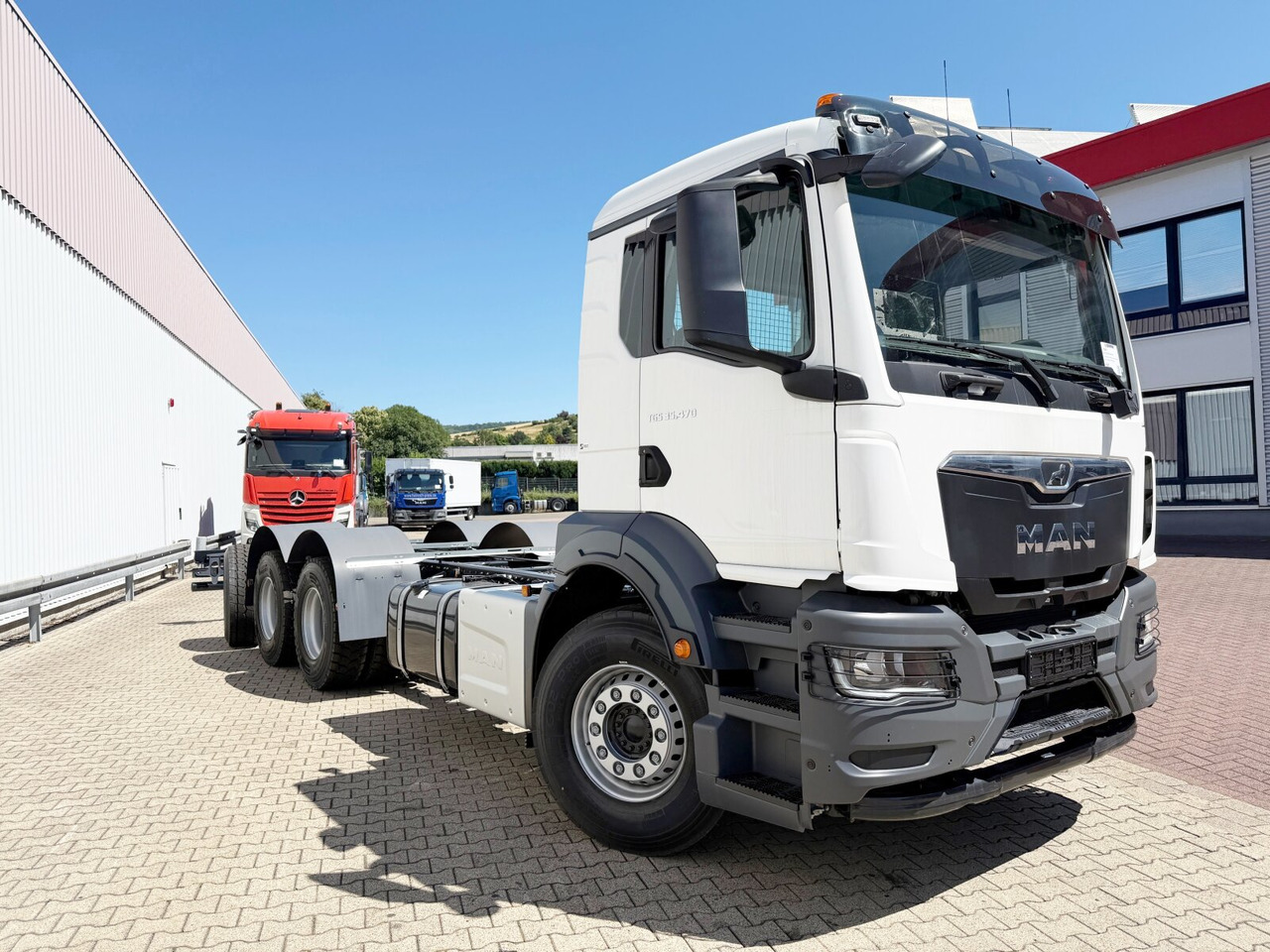 Uus Kabiinišassiiga veoauto MAN TGS 35.470 8x4-4 BL TGS 35.470 8x4-4 BL, Lenk-/Liftachse, Navi, Motorabtrieb: pilt 9