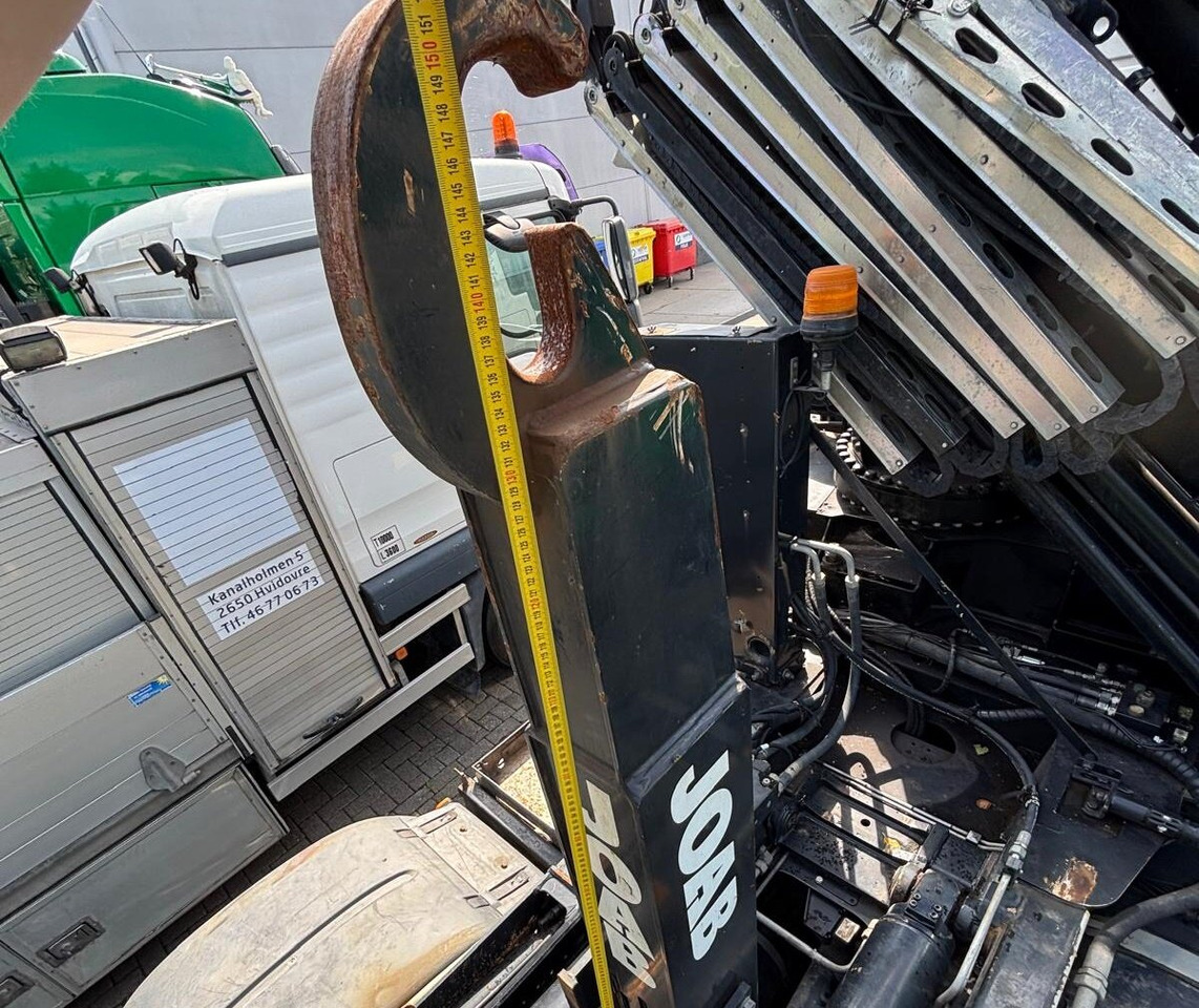 MAN TGS 35.500 8x4-4 BL TGS 35.500 8x4-4 BL, Lenk-/Liftachse, Kran HMF 3220-K6, Funk - Konkstõstukiga veoauto, Kraanaga veoauto: pilt 3 MAN TGS 35.500 8x4-4 BL TGS 35.500 8x4-4 BL, Lenk-/Liftachse, Kran HMF 3220-K6, Funk - Konkstõstukiga veoauto, Kraanaga veoauto: pilt 3