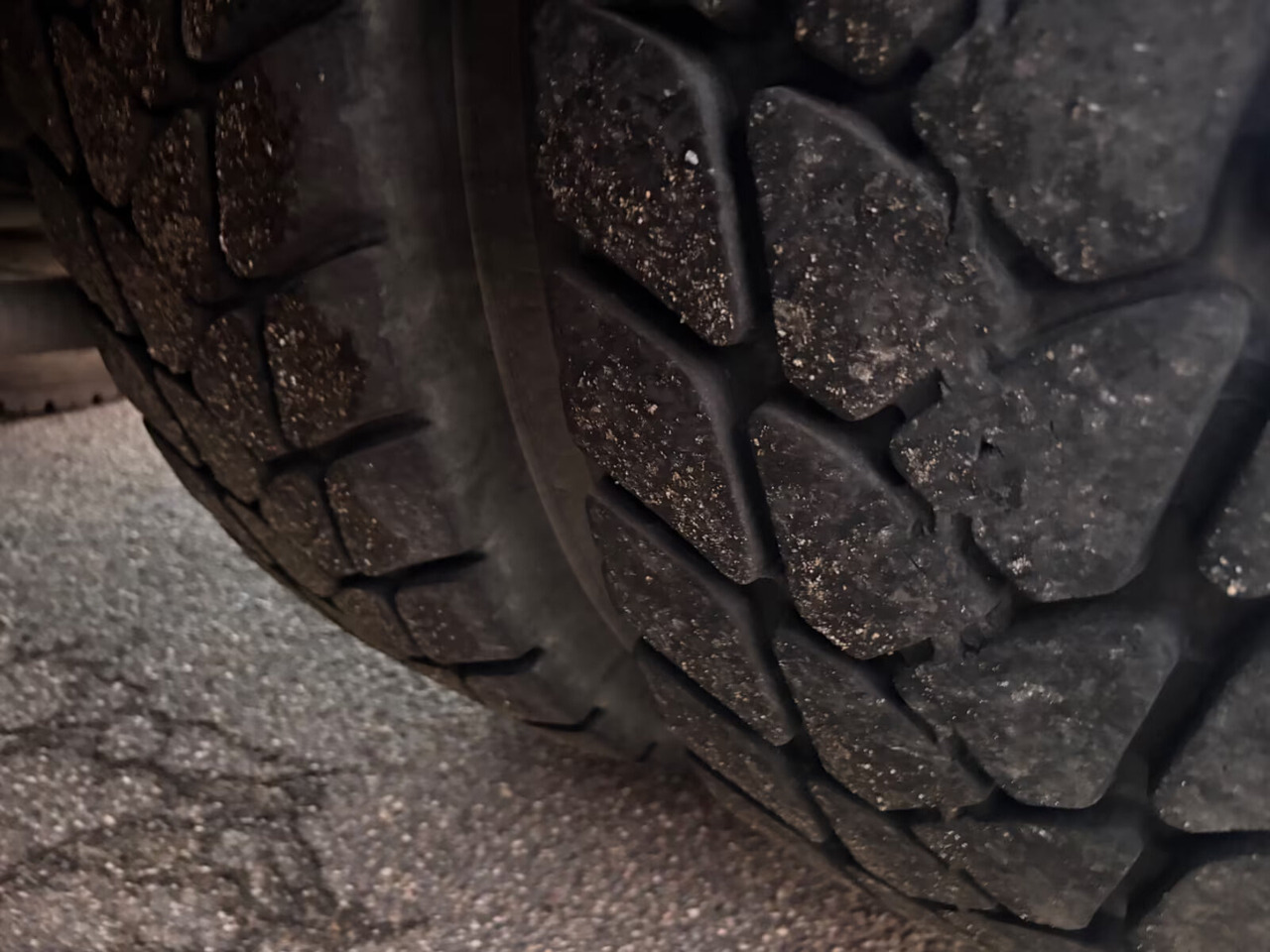 MAN TGS 35.500 8x8 BB TGS 35.500 8x8 BB, Meiller Bordmatik - Kallurauto: pilt 2 MAN TGS 35.500 8x8 BB TGS 35.500 8x8 BB, Meiller Bordmatik - Kallurauto: pilt 2