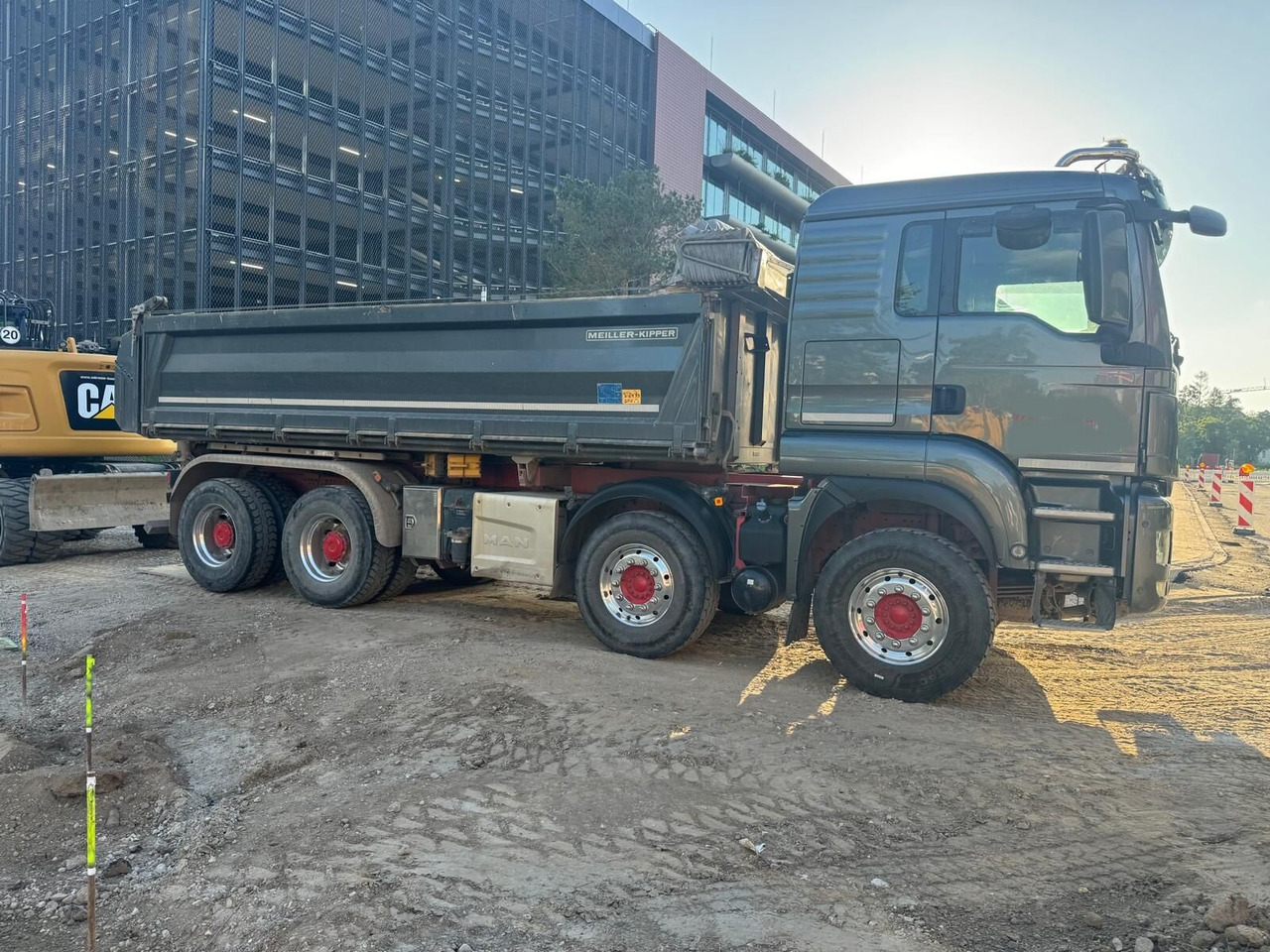 MAN TGS 35.510 8x4 BL TGS 35.510 8x4 BL, Bordmatik - Kallur: pilt 4 MAN TGS 35.510 8x4 BL TGS 35.510 8x4 BL, Bordmatik - Kallur: pilt 4