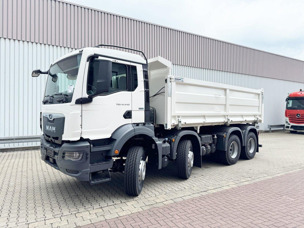 MAN TGS 41.440 8x4 BB TGS 41.440 8x4 BB, Bordmatik, ca. 16m³ - Kallurauto: pilt 4 MAN TGS 41.440 8x4 BB TGS 41.440 8x4 BB, Bordmatik, ca. 16m³ - Kallurauto: pilt 4