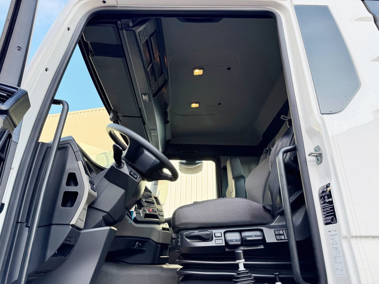 MAN TGS 41.440 8x4 BB TGS 41.440 8x4 BB, mehrfach vorhanden! - Kabiinišassiiga veoauto: pilt 3 MAN TGS 41.440 8x4 BB TGS 41.440 8x4 BB, mehrfach vorhanden! - Kabiinišassiiga veoauto: pilt 3