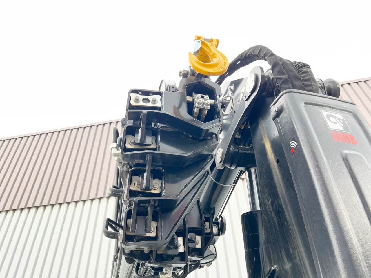 MAN TGX 26.510 6x2-4 LL CH TGX 26.510 6x2-4 LL, Kran Hiab X-HiPro 548 E-8, Lenk-/Liftachse, TwistLock 20Fuß, Funk, Retarder - Kraanaga veoauto, Madelveok/ Platvormveok: pilt 5 MAN TGX 26.510 6x2-4 LL CH TGX 26.510 6x2-4 LL, Kran Hiab X-HiPro 548 E-8, Lenk-/Liftachse, TwistLock 20Fuß, Funk, Retarder - Kraanaga veoauto, Madelveok/ Platvormveok: pilt 5