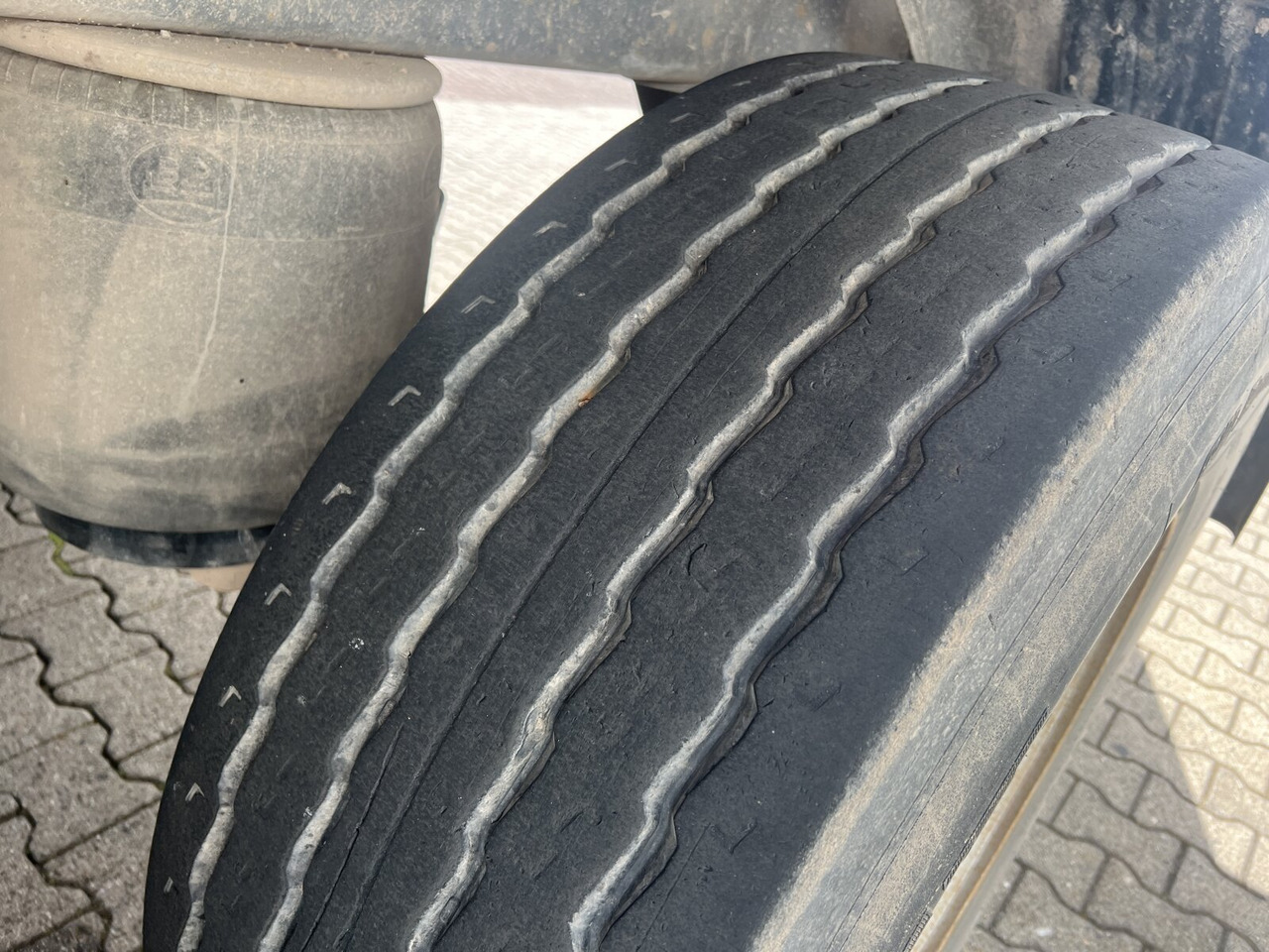 Meiller Meiller MZDA 18/2 Meiller MZDA 18/2, geteilte Bordwände - Kalluri järelhaagis: pilt 2 Meiller Meiller MZDA 18/2 Meiller MZDA 18/2, geteilte Bordwände - Kalluri järelhaagis: pilt 2