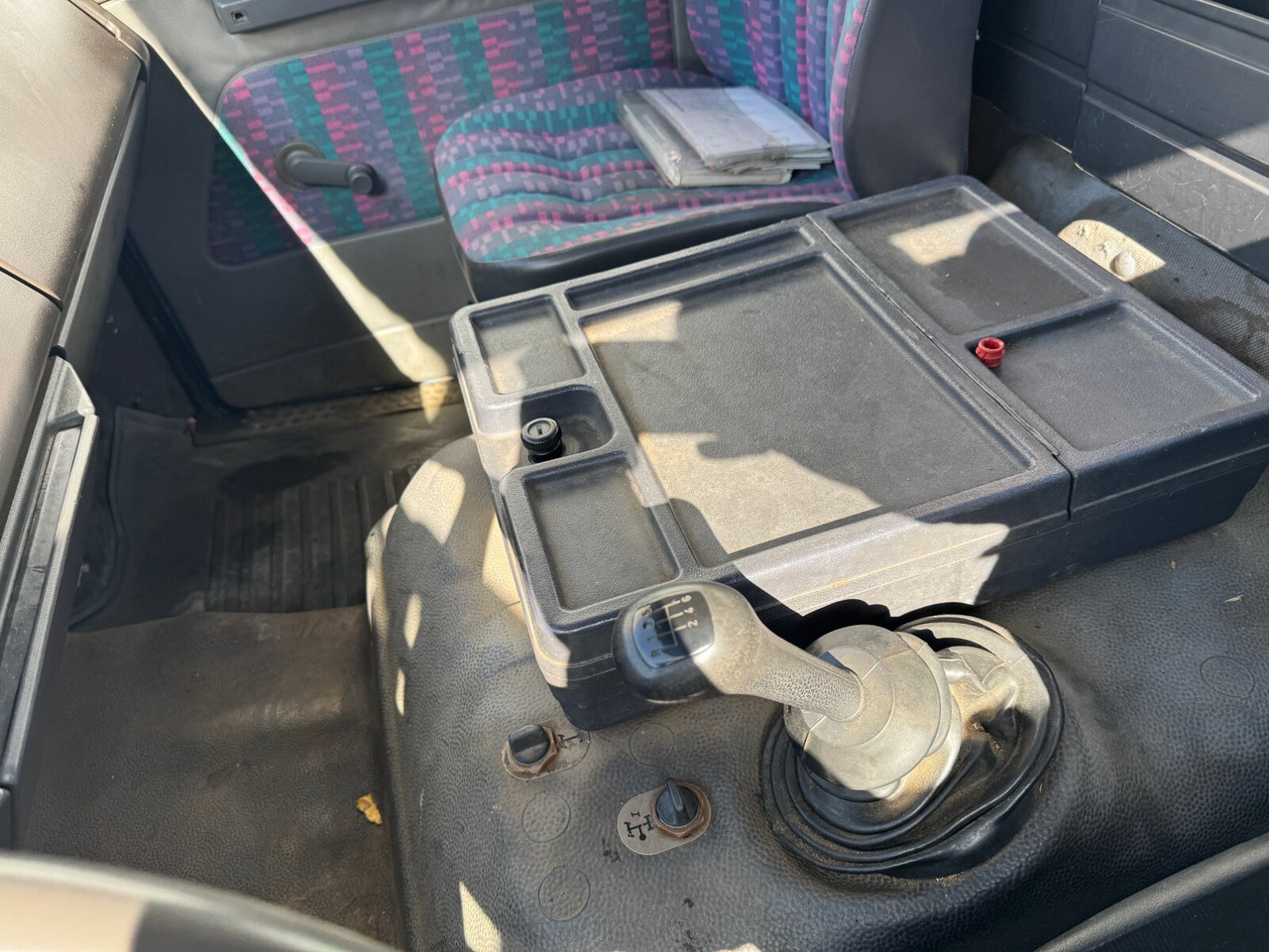 Mercedes-Benz 1314 K 4x2 1314 K 4x2, 6-Zylinder Motor, 2x AHK - Kallurauto: pilt 4 Mercedes-Benz 1314 K 4x2 1314 K 4x2, 6-Zylinder Motor, 2x AHK - Kallurauto: pilt 4