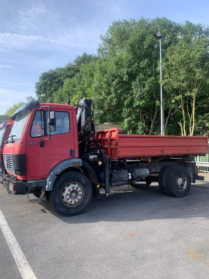 Mercedes-Benz -1722 1722 4x2 - Kallurauto, Kraanaga veoauto: pilt 1 Mercedes-Benz -1722 1722 4x2 - Kallurauto, Kraanaga veoauto: pilt 1