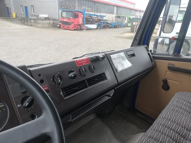 Mercedes-Benz 917 AF 4x4 Doka 917 AF 4x4 Doka - Kasti veoauto: pilt 5 Mercedes-Benz 917 AF 4x4 Doka 917 AF 4x4 Doka - Kasti veoauto: pilt 5