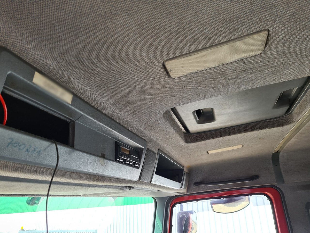 Mercedes-Benz Actros 1835 K 4x2 Actros 1835 K 4x2 - Kabiinišassiiga veoauto: pilt 5 Mercedes-Benz Actros 1835 K 4x2 Actros 1835 K 4x2 - Kabiinišassiiga veoauto: pilt 5