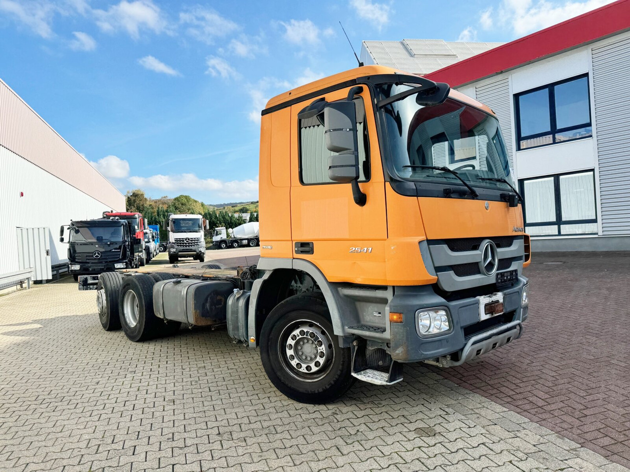 Kabiinišassiiga veoauto Mercedes-Benz Actros 2541 L 6x2 Actros 2541 L 6x2, Lenk-/Liftachse: pilt 9