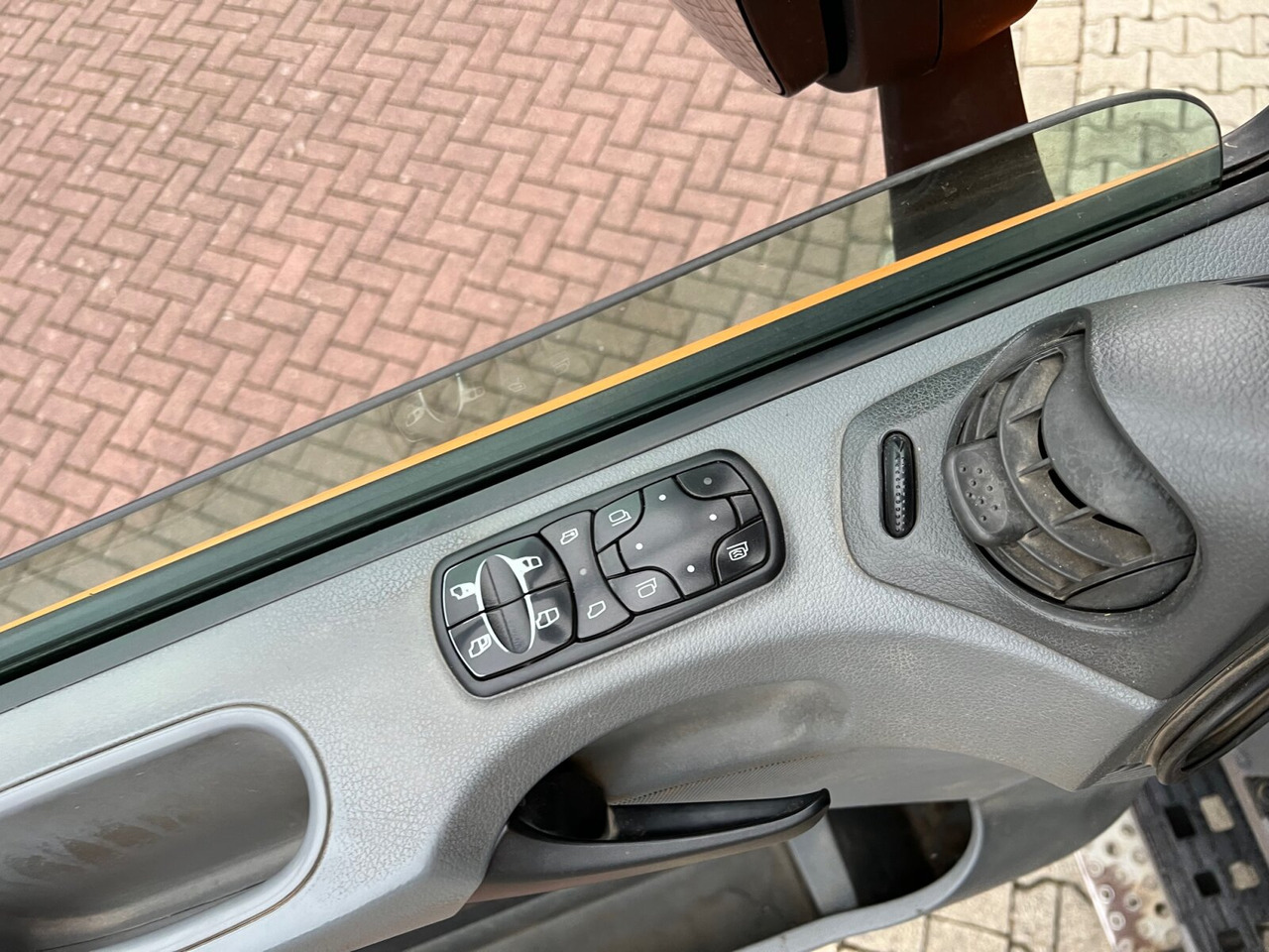 Kabiinišassiiga veoauto Mercedes-Benz Actros 2541 L 6x2 Actros 2541 L 6x2, Lenk-/Liftachse: pilt 7
