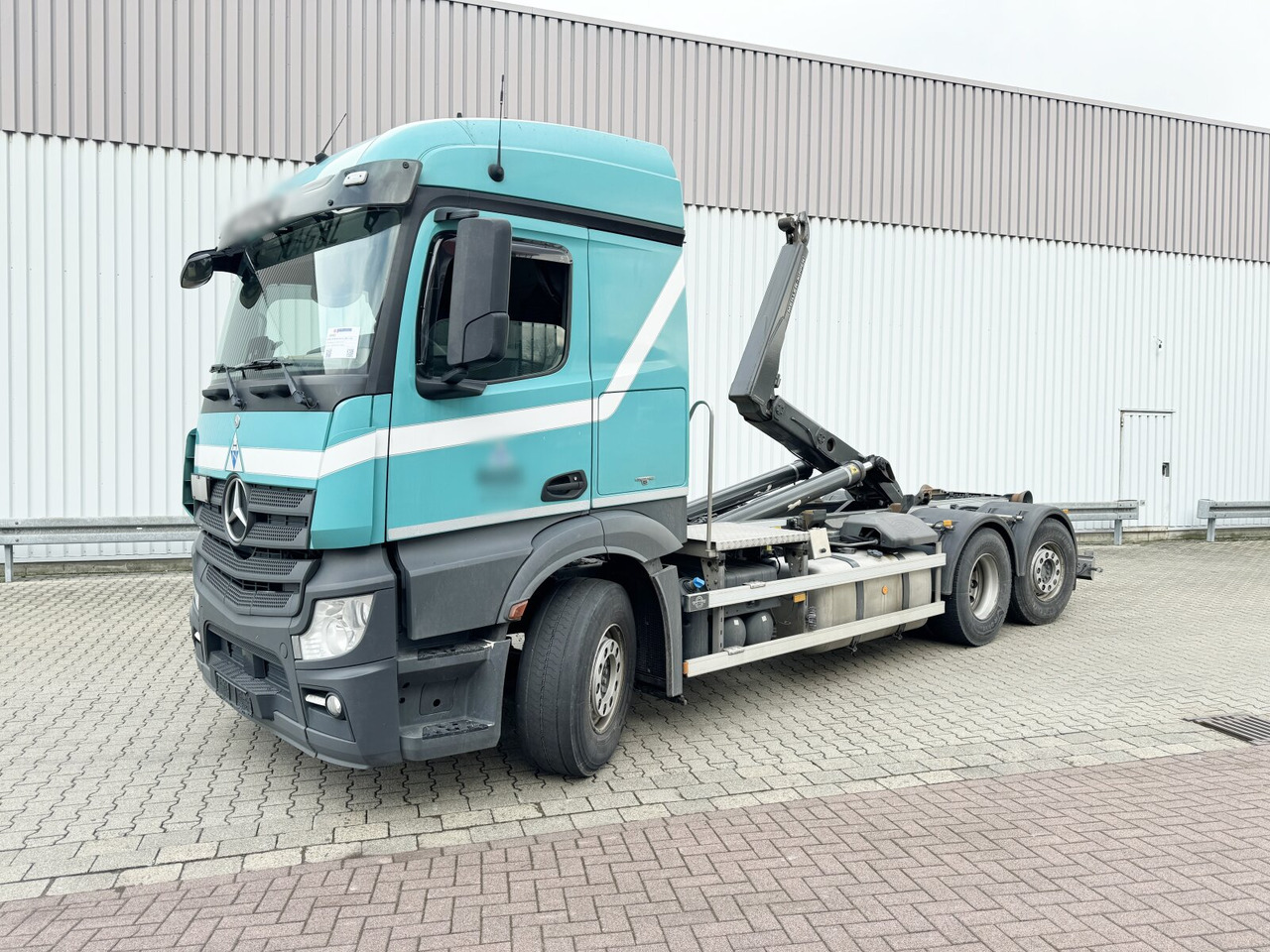 Mercedes-Benz Actros 2545 L 6x2 Actros 2545 L 6x2/46, Retarder, Lenk-/Liftachse, StreamSpace, Navi - Konkstõstukiga veoauto: pilt 1 Mercedes-Benz Actros 2545 L 6x2 Actros 2545 L 6x2/46, Retarder, Lenk-/Liftachse, StreamSpace, Navi - Konkstõstukiga veoauto: pilt 1