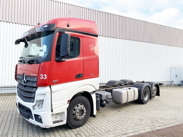 Mercedes-Benz Actros 2545 L 6x2 Actros 2545 L 6x2, StreamSpace, Liftachse, Bi-Xenon - Kabiinišassiiga veoauto: pilt 1 Mercedes-Benz Actros 2545 L 6x2 Actros 2545 L 6x2, StreamSpace, Liftachse, Bi-Xenon - Kabiinišassiiga veoauto: pilt 1