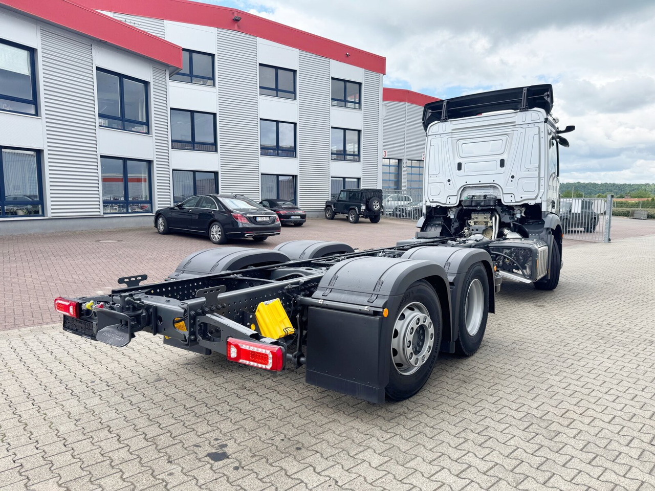Uus Kabiinišassiiga veoauto Mercedes-Benz Actros 2546 L 6x2 Actros 2546 L 6x2, Retarder, Lenk-/Lift, LED, Navi, ADR, MirrorCam, MultimediaCockpit: pilt 10