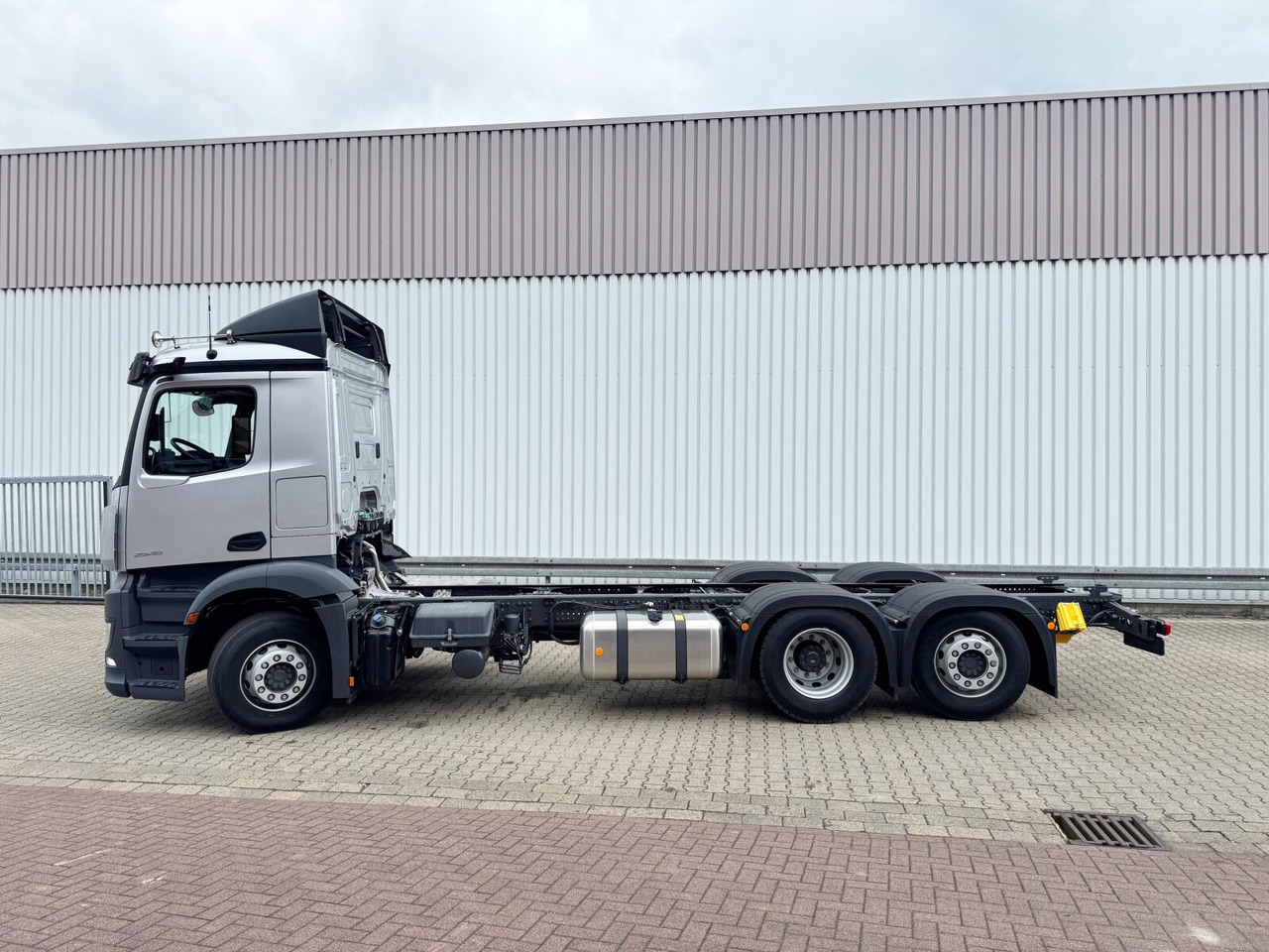 Uus Kabiinišassiiga veoauto Mercedes-Benz Actros 2546 L 6x2 Actros 2546 L 6x2, Retarder, Lenk-/Lift, LED, Navi, ADR, MirrorCam, MultimediaCockpit: pilt 13