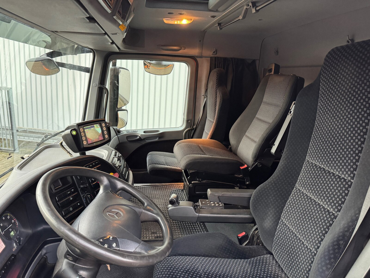 Mercedes-Benz Actros 2641/48 L 6x4 Actros 2641/48 L 6x4, Haller M21X2C, Zöller Schüttung - Prügiauto: pilt 4 Mercedes-Benz Actros 2641/48 L 6x4 Actros 2641/48 L 6x4, Haller M21X2C, Zöller Schüttung - Prügiauto: pilt 4