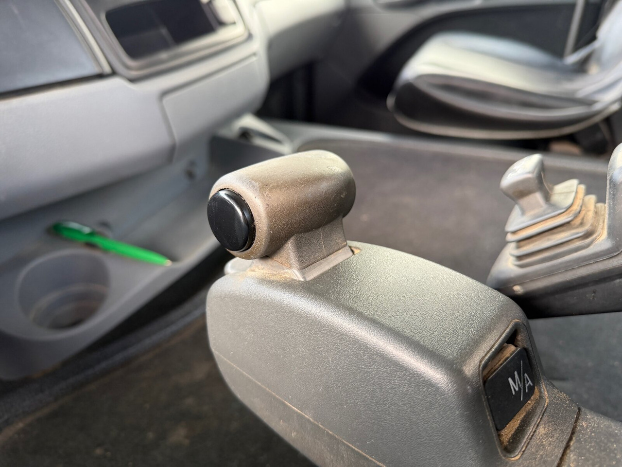 Mercedes-Benz Actros 2644 L 6x4 Actros 2644 L 6x4 - Konkstõstukiga veoauto: pilt 2 Mercedes-Benz Actros 2644 L 6x4 Actros 2644 L 6x4 - Konkstõstukiga veoauto: pilt 2