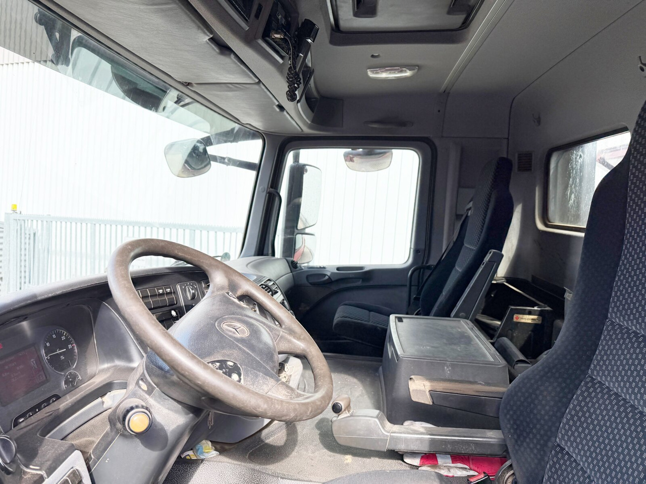 Mercedes-Benz Actros 2646 K 6x4 Actros 2646 K 6x4, Retarder, Bordmatik - Kallurauto: pilt 4 Mercedes-Benz Actros 2646 K 6x4 Actros 2646 K 6x4, Retarder, Bordmatik - Kallurauto: pilt 4