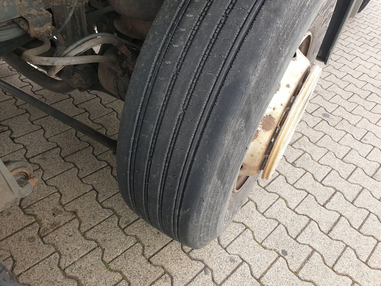 Mercedes-Benz Actros 3236 L 8x2/6 Actros 3236 L 8x2/6, 2x Lenkachse, Schörling Aufbau, Zoeller-Schüttung - Prügiauto: pilt 4 Mercedes-Benz Actros 3236 L 8x2/6 Actros 3236 L 8x2/6, 2x Lenkachse, Schörling Aufbau, Zoeller-Schüttung - Prügiauto: pilt 4