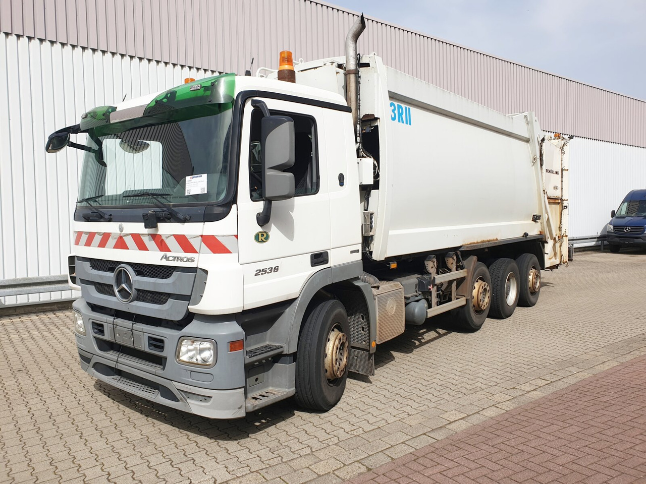 Mercedes-Benz Actros 3236 L 8x2/6 Actros 3236 L 8x2/6, 2x Lenkachse, Schörling Aufbau, Zoeller-Schüttung - Prügiauto: pilt 1 Mercedes-Benz Actros 3236 L 8x2/6 Actros 3236 L 8x2/6, 2x Lenkachse, Schörling Aufbau, Zoeller-Schüttung - Prügiauto: pilt 1