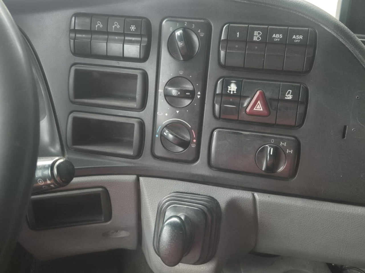 Kallurauto Mercedes-Benz Actros 3241 K 8x4/4 Actros 3241 K 8x4/4, Bordmatik: pilt 6
