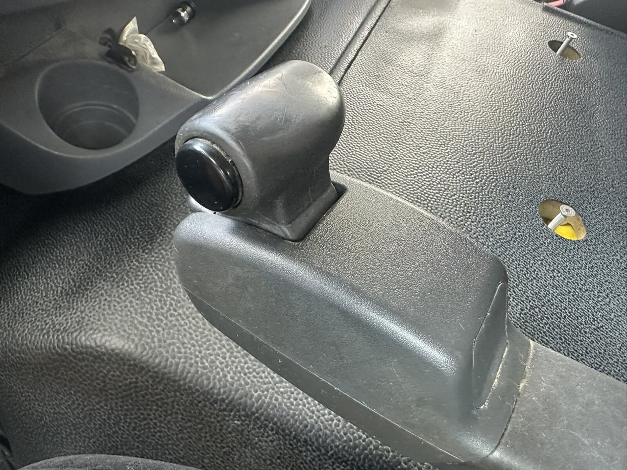 Mercedes-Benz Actros 3348 AK 6x6 Actros 3348 AK 6x6 - Kabiinišassiiga veoauto: pilt 5 Mercedes-Benz Actros 3348 AK 6x6 Actros 3348 AK 6x6 - Kabiinišassiiga veoauto: pilt 5