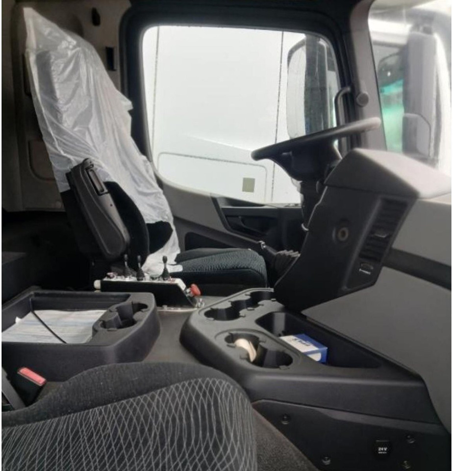 Mercedes-Benz Antos 2540 L 6x2 Antos 2540 L 6x2, Vorlaufachse lenk-,liftbar - Nöörtõstukiga veoauto: pilt 2 Mercedes-Benz Antos 2540 L 6x2 Antos 2540 L 6x2, Vorlaufachse lenk-,liftbar - Nöörtõstukiga veoauto: pilt 2