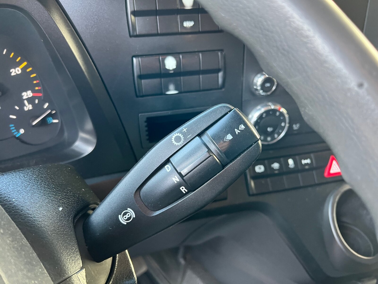 Mercedes-Benz Antos 2545 L 6x2 Antos 2545 L 6x2, Retarder, Lenk-/Liftachse - Konkstõstukiga veoauto: pilt 4 Mercedes-Benz Antos 2545 L 6x2 Antos 2545 L 6x2, Retarder, Lenk-/Liftachse - Konkstõstukiga veoauto: pilt 4