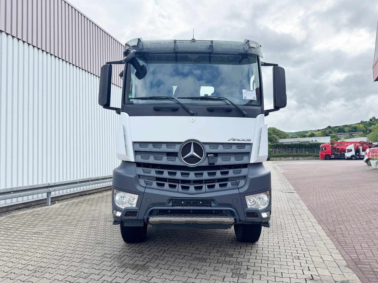 Kallurauto Mercedes-Benz Arocs 1833 AK 4x4 Arocs 1833 AK 4x4, Meiller 3-S-Kipper, Bordmatik: pilt 9