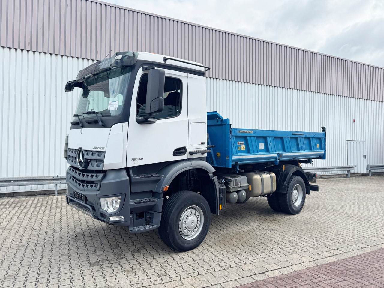 Kallurauto Mercedes-Benz Arocs 1833 AK 4x4 Arocs 1833 AK 4x4, Meiller 3-S-Kipper, Bordmatik: pilt 8