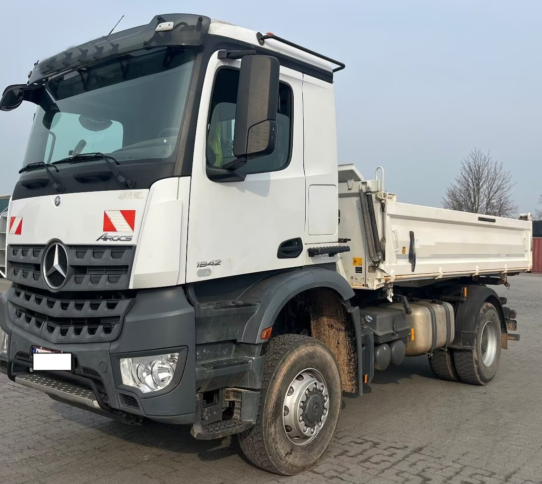 Mercedes-Benz Arocs 1842 AK 4x4 Arocs 1842 AK 4x4 - Kallurauto: pilt 1 Mercedes-Benz Arocs 1842 AK 4x4 Arocs 1842 AK 4x4 - Kallurauto: pilt 1