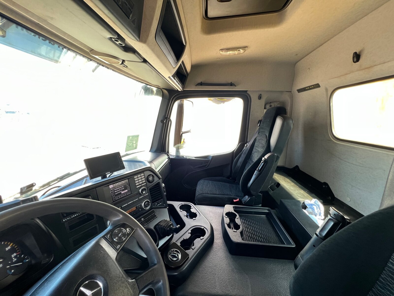 Nöörtõstukiga veoauto Mercedes-Benz Arocs 2045 AK 4x4 Arocs 2045 AK 4x4, GROUNDER, Funk: pilt 15