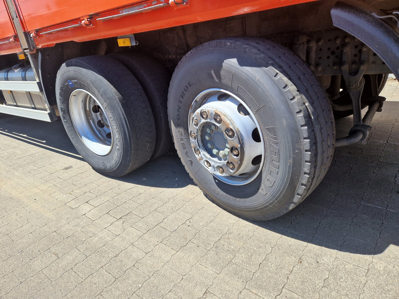 Mercedes-Benz Arocs 2545 L/6x2/4 Arocs 2545 L/6x2/4, Atlas Kran, 145.2-A19 VB, 9,4m-1.51 to, Lenkachse, entlastbar, Retarder, Klima, - Kraanaga veoauto, Madelveok/ Platvormveok: pilt 4 Mercedes-Benz Arocs 2545 L/6x2/4 Arocs 2545 L/6x2/4, Atlas Kran, 145.2-A19 VB, 9,4m-1.51 to, Lenkachse, entlastbar, Retarder, Klima, - Kraanaga veoauto, Madelveok/ Platvormveok: pilt 4